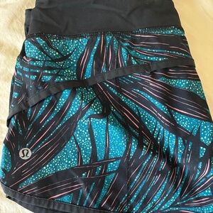 Lululemon speed up shorts 2"